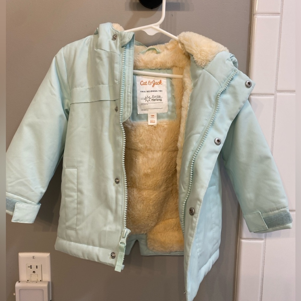 Cat & Jack Mint Green Puffer Jacket with Sherpa Lining / Size 18m / VGUC